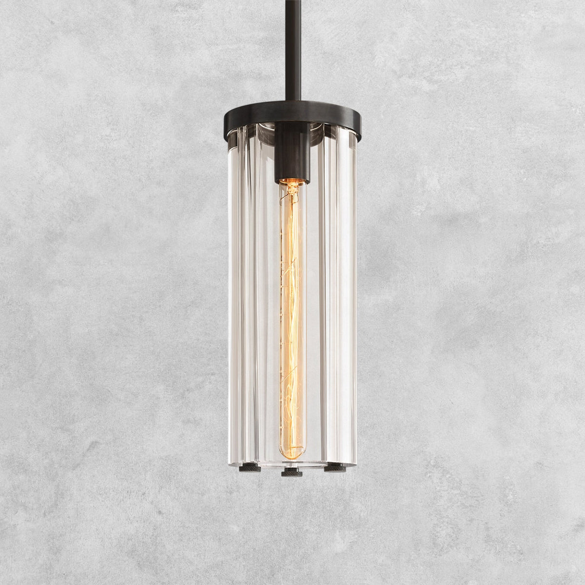 Saver Cylindrical Pendant Light