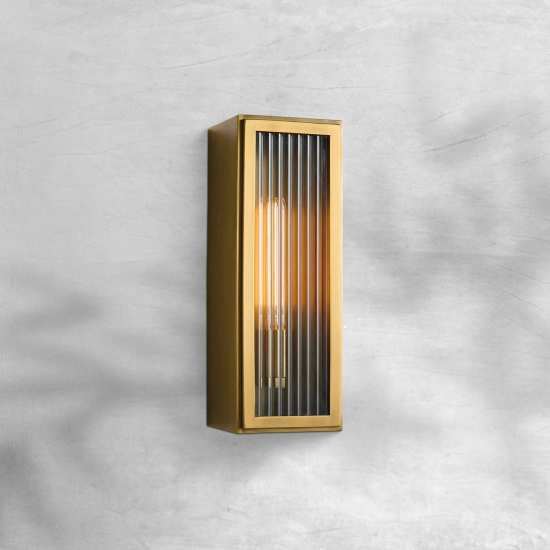 Aventure 14" Outdoor Wall Sconce