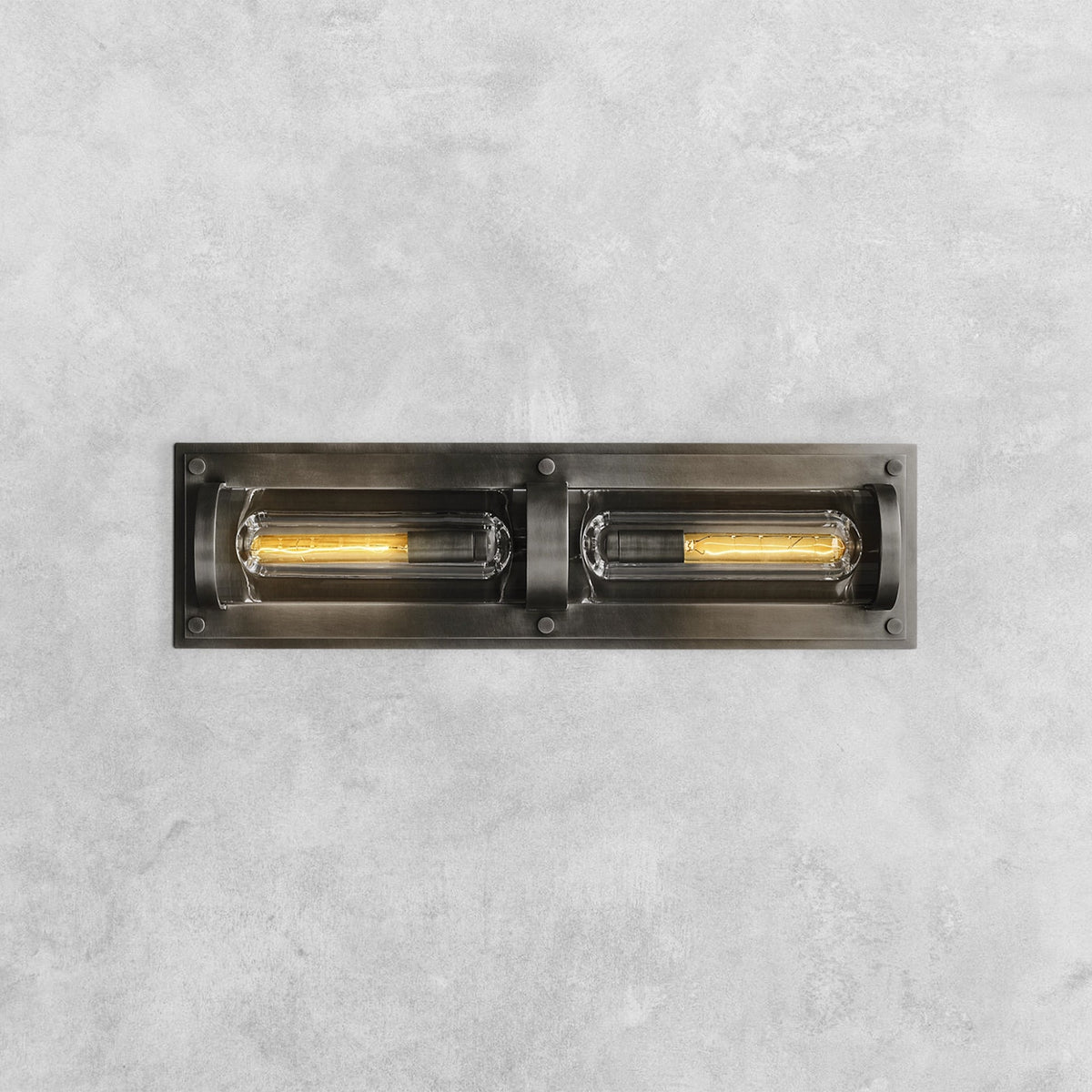Saver Round Linear Sconce