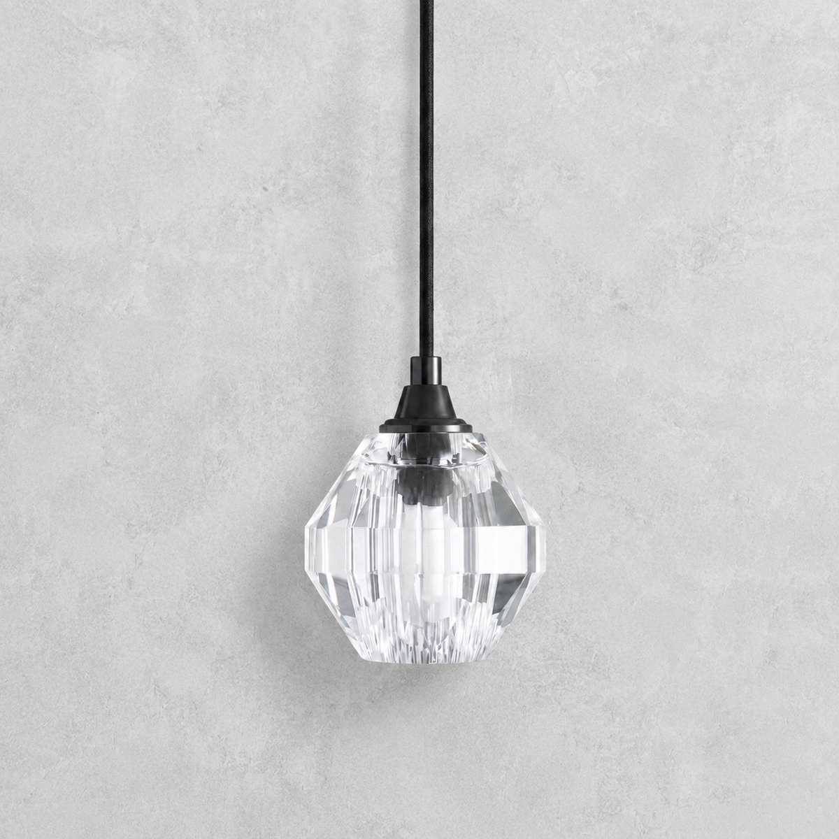 Amoroso Pendant