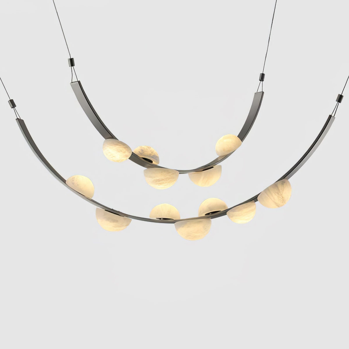 Dew Drops Alabaster Chandelier - L 188cm x H 120cm / L 74″ x H 47.2″Black & WhiteWarm Lightgayusan