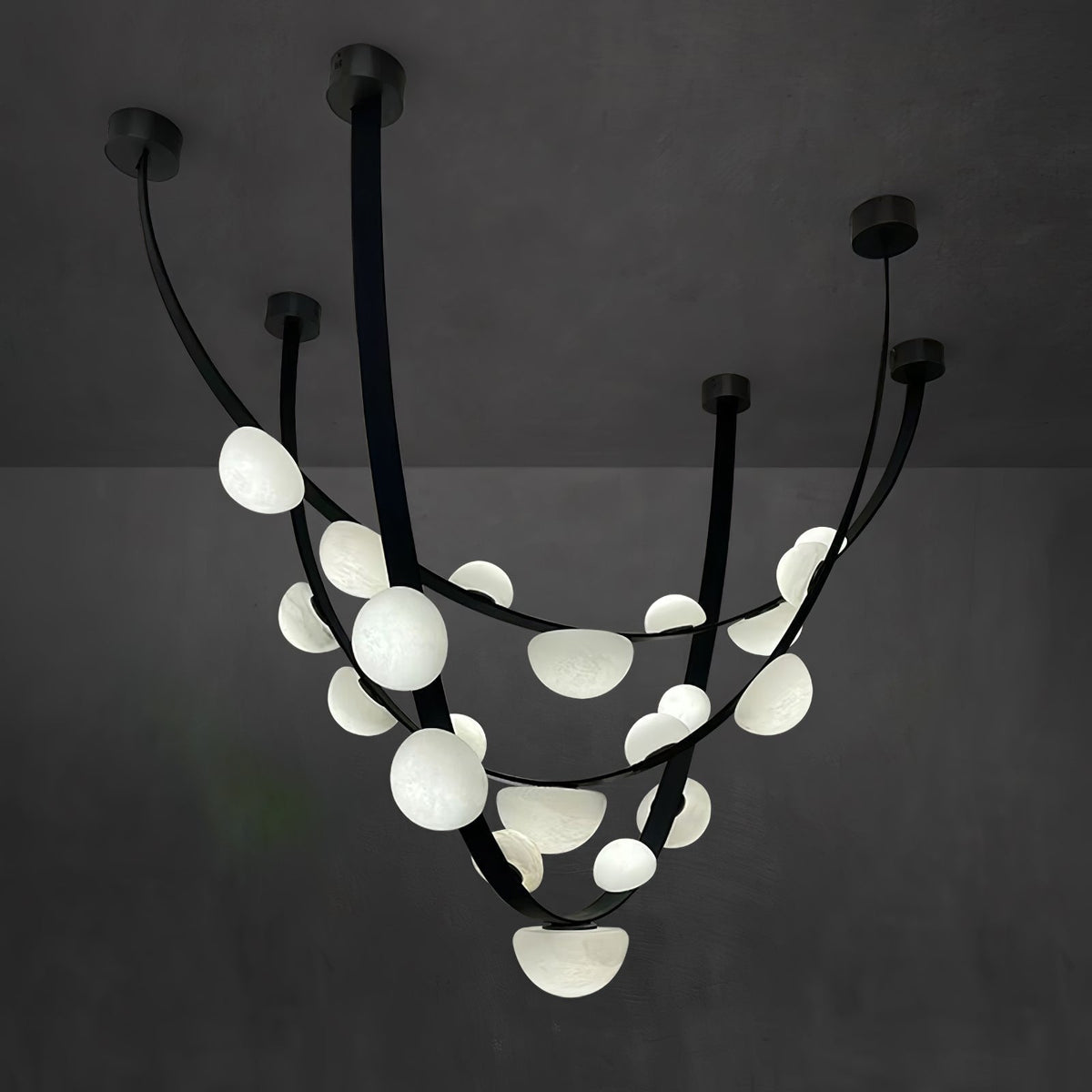 Dew Drops Alabaster Chandelier - L 188cm x H 120cm / L 74″ x H 47.2″Black & WhiteWarm Lightgayusan