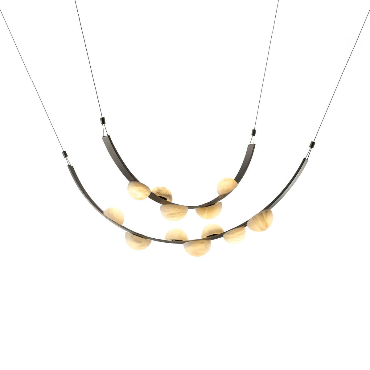 Dew Drops Alabaster Chandelier - L 188cm x H 120cm / L 74″ x H 47.2″Black & WhiteWarm Lightgayusan